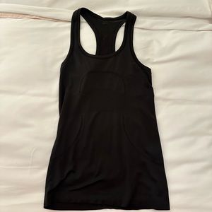 Lululemon black Swiftly Tech Racerback Tank Top - size 4